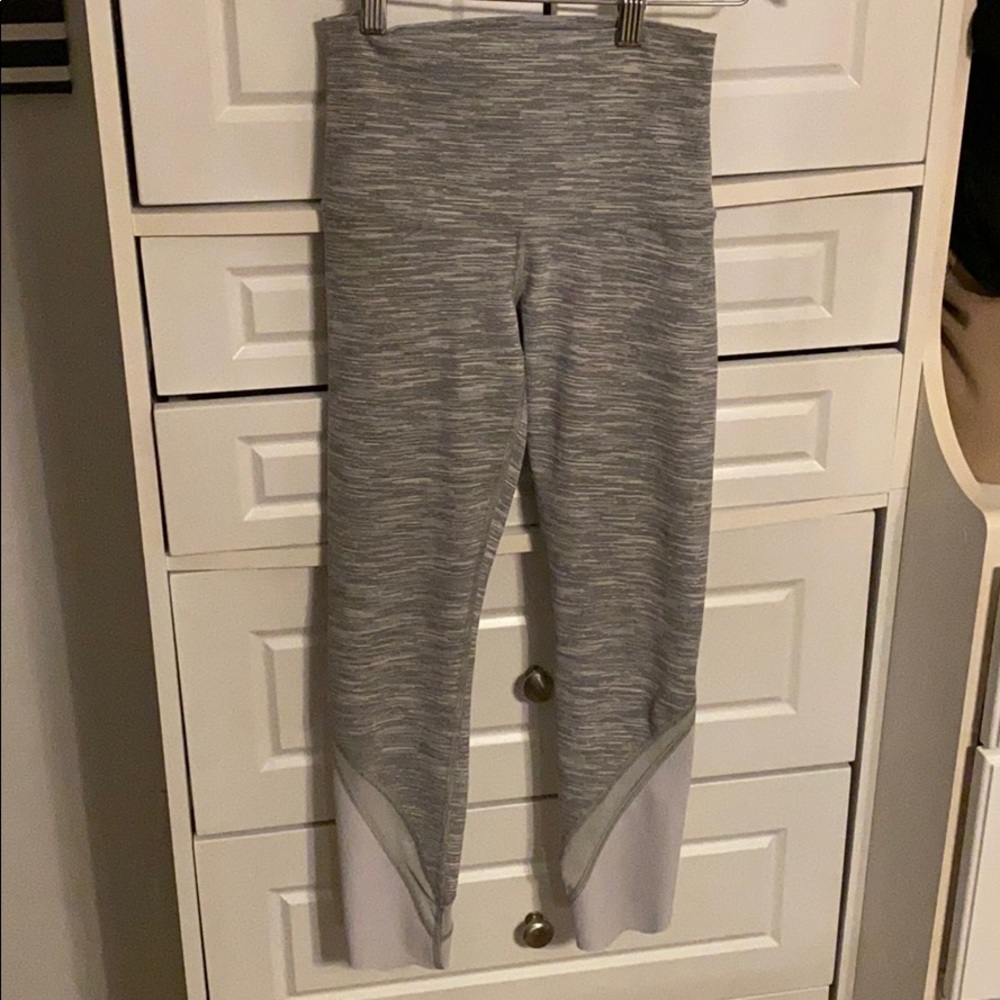 Lululemon Wunder Under Crop